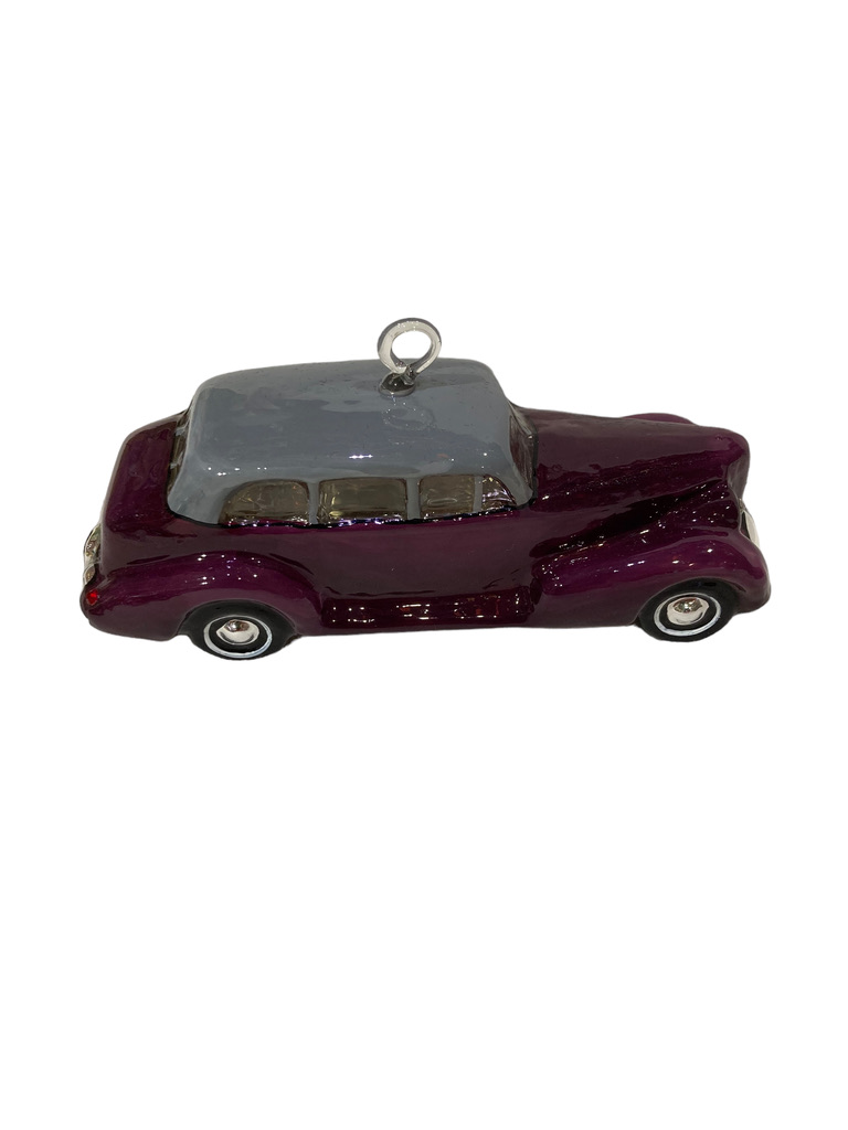 nostalgia, nostalgie, kerstmis, christmas, christmasdecoration, christmastime, kerstversiering, kerststijd, onoffakind, unika, glassornaments, glazenkerstversiering, xmas, xmastoys, car, claret limosine, transport