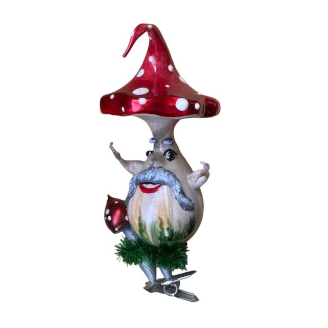 mushroom with gnome on a swing, paddestoel met kabouter op schommel, fairy talle, fairy magic, gnome, kabouter, sprookje, elfen magie,christmasmagic nostalgic christmas, nostalgische kerst, antique christmasornaments, glassornaments, glazen kerstballen, kerstboom, christmastree, saint Nick, father time, ded moroz