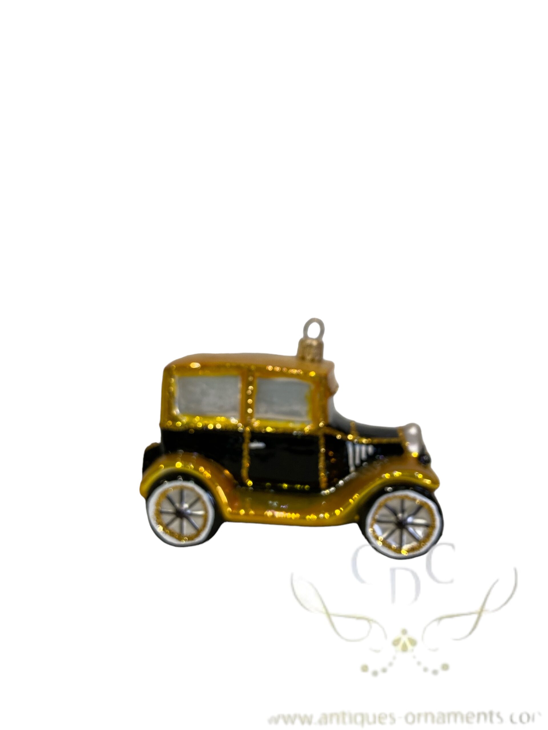 transport, vervoer, Ford T, anituqe car, oldtimer, antieke auto,my car my freedom, girlpower power to the people, christmas, kerst, christmas decoration, kerstversiering, kerstboom, christmastree, diversitiy rules, Glass witch