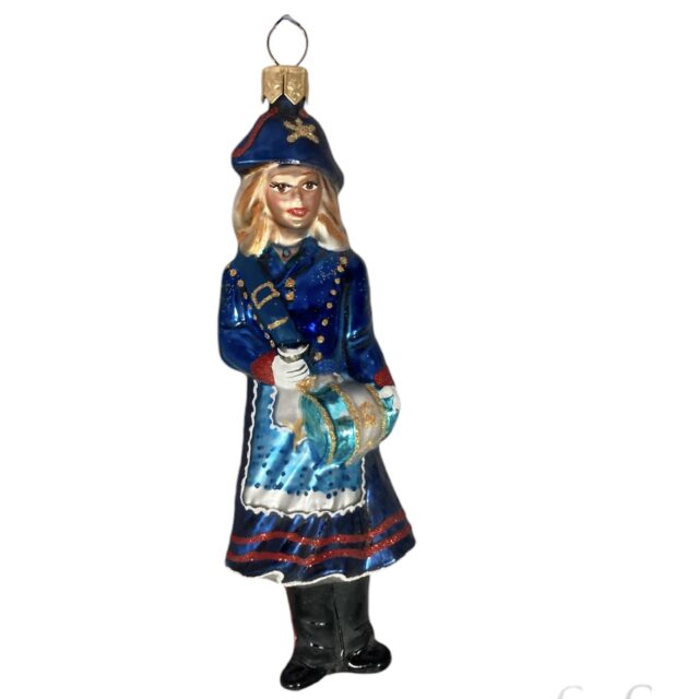 folklore lady, this is belgium, belgische, belgian, traditonal, christmas, kerst, kerstversiering, christmasdecoration, santa claus, drummer girl, christmastree, kerstboom