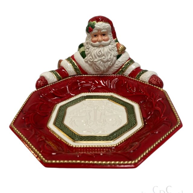 porcelain Santa dish , porseleinen kerstmannen schaal , kerst, santa claus, kerstman, christmas, kerst decoratie, christmasdecoration, santa sled, arenslee, slee van de kerstman,